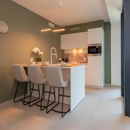 Beautiful With View Appartement *